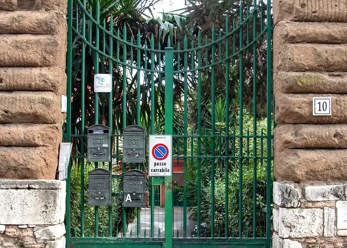 Aventino apartment
