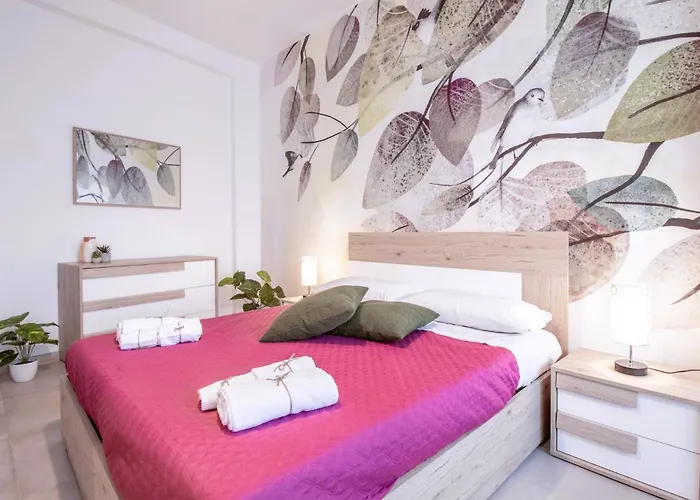 Green House Exclusive Suite Near Metro
